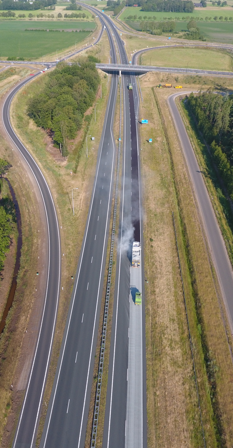 Weg in het groen
